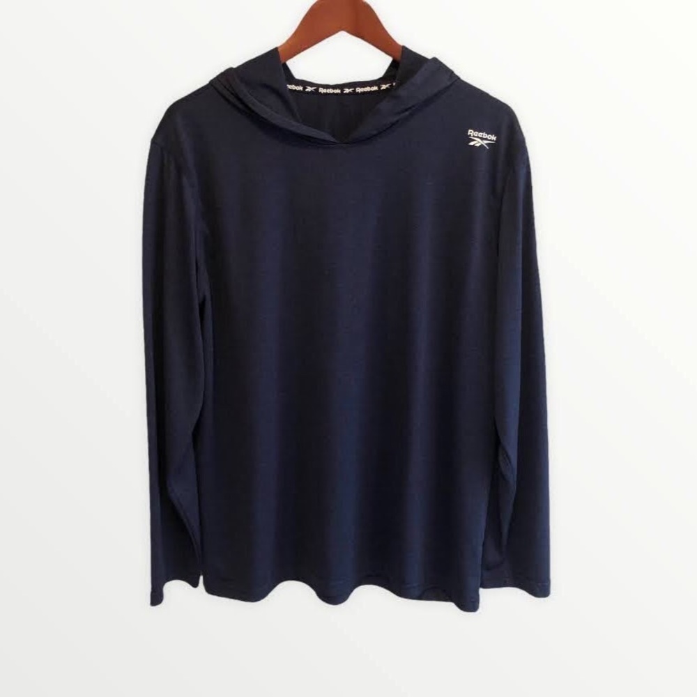 Reebok dry fit long sleeve hooded shirt
